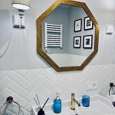 Kamienica Arte 2 Apartment *